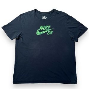 Nike Skateboarding Swoosh Camo Dri-Fit Sportswear men XL black/green Athleisure
